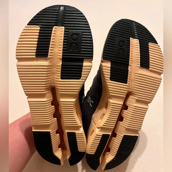 Oncloud Cloudnova Shoes size 7 women’s NWOB - Picture 8 of 8